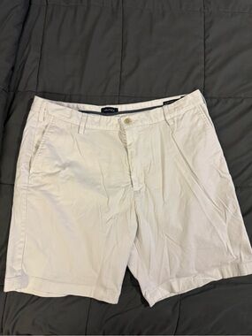 Nautica - Classic Fit White Chino Shorts - Men’s 38W